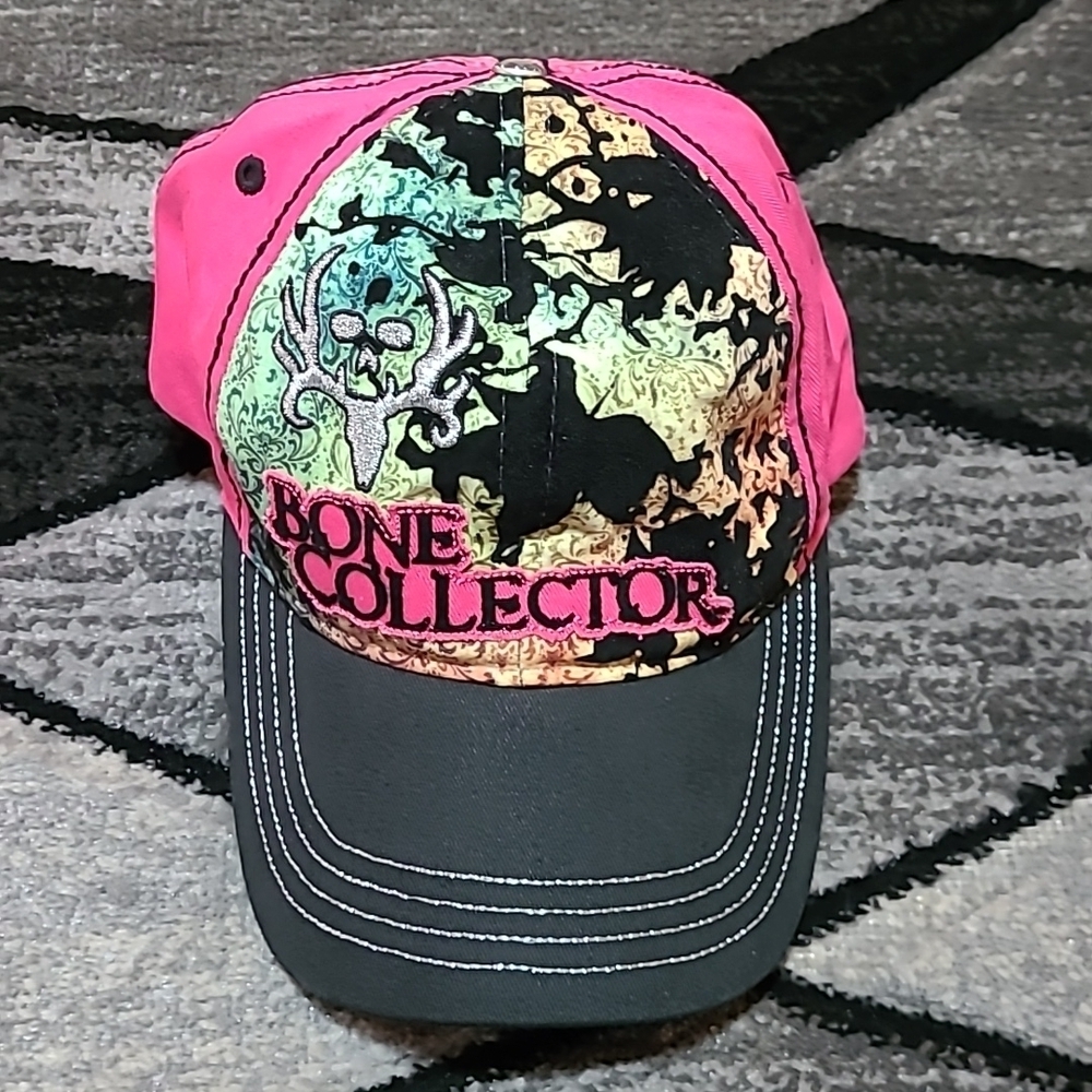 BONE COLLECTOR EMBROIDERED RHINESTONE HAT